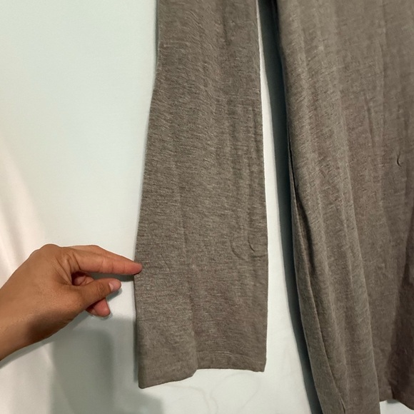 Lou & Grey Long Sleeve Dress - Picture 5 of 5